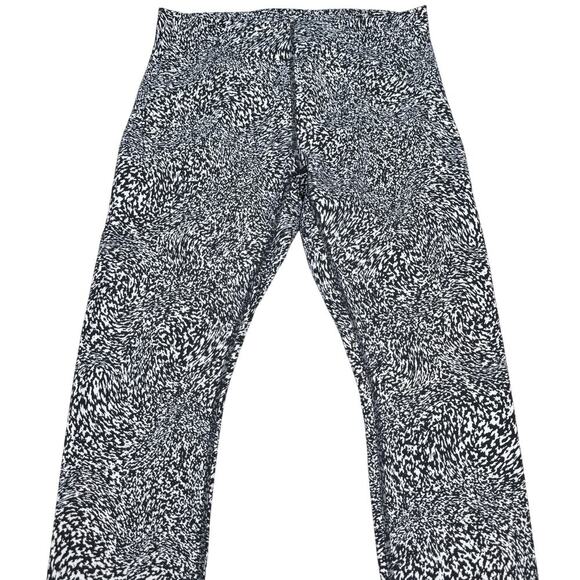 LULULEMON InStill High-Rise Tight 28" Sz 10 Warped Grain Alpine White Black - Picture 4 of 8